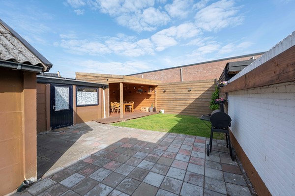 Medium property photo - Rucphensestraat 74, 4711 JM St. Willebrord